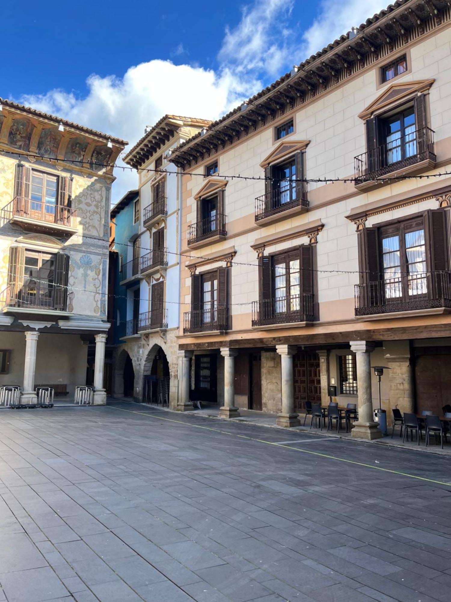 Apartamentos Angelus Plaza Mayor De גראוס מראה חיצוני תמונה